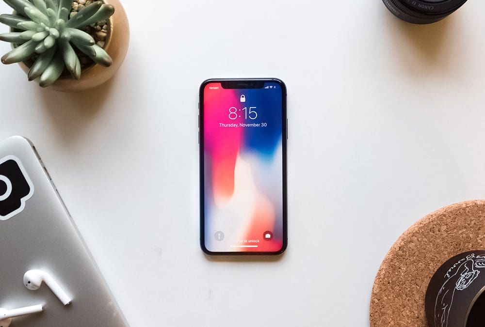 Iphones currently are the only phones which can capture 3D photos on Facebook. We think 3D photos are going to be a top photography trend for 2019.